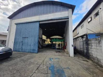 Galpão/Depósito/Armazém à venda, 350m² no Chácaras Reunidas, São José dos Campos