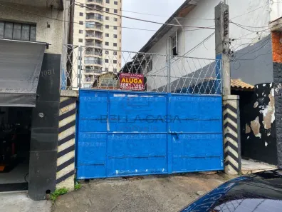Galpão/Depósito/Armazém para alugar, 325m² no Vila Cláudia, São Paulo