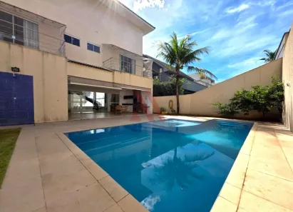 Casa de Condomínio com 3 Quartos à venda, 315m² no Cidade Vera Cruz - Jardins Mônaco, Aparecida de Goiânia