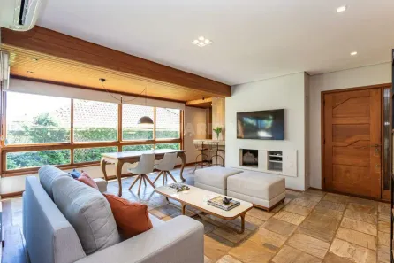 Apartamento com 2 Quartos para alugar, 107m² no Mont Serrat, Porto Alegre
