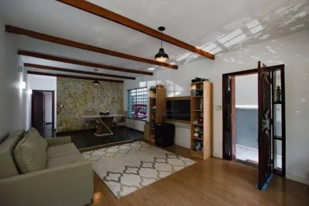 Casa com 5 Quartos à venda, 253m² no Vila Madalena, São Paulo