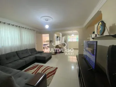 Sobrado com 3 Quartos à venda, 192m² no Vila Belmiro, Santos