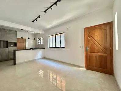 Casa com 3 Quartos à venda, 100m² no Embaré, Santos