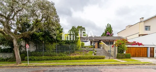Casa com 4 Quartos à venda, 450m² no Guabirotuba, Curitiba