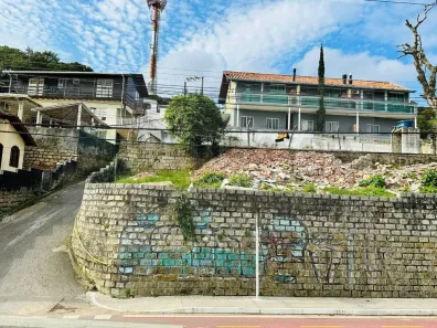 Lote/Terreno à venda, 528m² no Costeira do Pirajubaé, Florianópolis