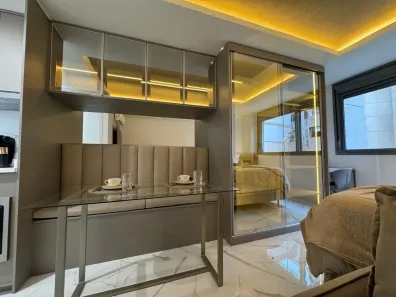Apartamento com 1 Quarto para alugar, 29m² no Mont Serrat, Porto Alegre