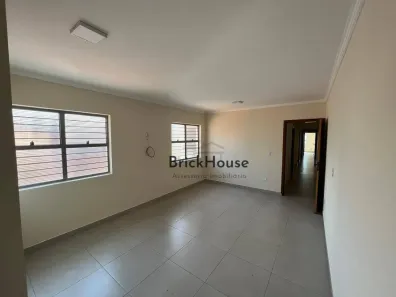 Sala Comercial para alugar, 110m² no Centro, São Roque