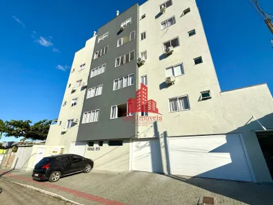 Apartamento com 2 Quartos à venda, 75m² no Gravatá, Navegantes