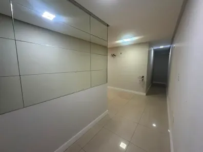 Sala Comercial para alugar, 66m² no Marco, Belém
