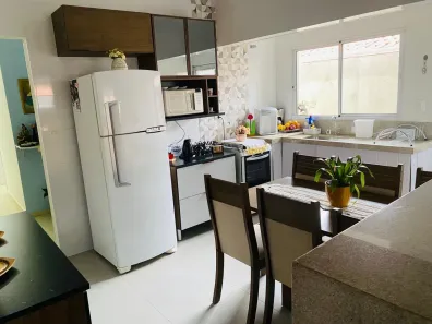 Casa com 3 Quartos à venda, 76m² no Parque Cambuci, Santa Branca
