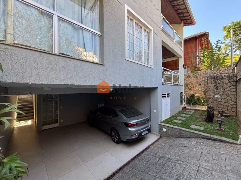 Casa com 3 quartos — Fernão Dias, Belo Horizonte