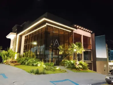 Sala Comercial para alugar, 264m² no Recanto Tropical, Cascavel