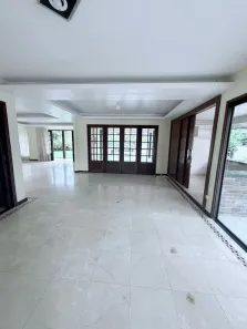 Casa de Condomínio com 5 Quartos à venda, 650m² no Val-de-Cães, Belém