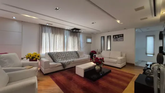 Sobrado com 3 Quartos para alugar, 470m² no Vila Gilda, Santo André