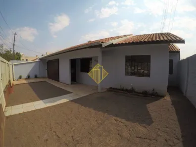 Casa com 2 Quartos para alugar, 139m² no Jardim Coopagro, Toledo