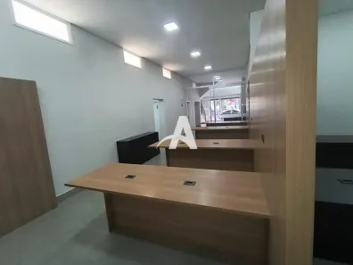 Ponto Comercial para alugar, 138m² no Centro, Uberlândia