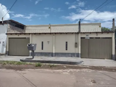 Casa com 3 Quartos à venda, 231m² no Jardim Felicidade, Macapá