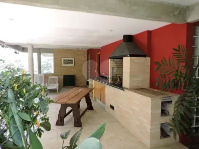 Casa de Condomínio com 3 Quartos à venda, 275m² no Palos Verdes, Cotia