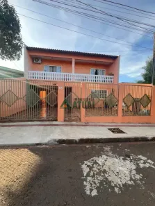 Casa com 4 Quartos à venda, 250m² no Ouro Branco, Londrina