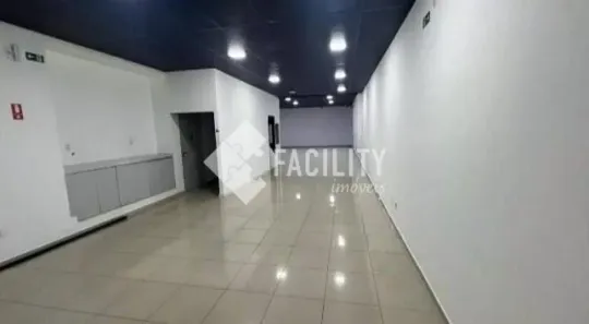 Ponto Comercial para alugar, 227m² no Cambuí, Campinas