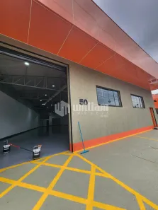 Galpão/Depósito/Armazém para alugar, 335m² no Santa Terezinha, Brusque