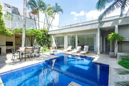 Sobrado com 3 Quartos à venda, 300m² no Pacaembu, São Paulo
