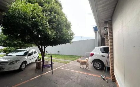 Casa com 2 Quartos à venda, 104m² no Vila Adelina, Campo Grande