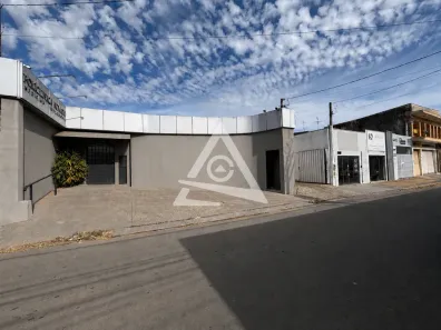 Imóvel Comercial com 13 Quartos para alugar, 370m² no Centro, Sumaré
