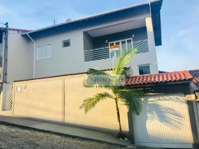 Casa com 3 Quartos à venda, 185m² no Jardim Colorado, São José dos Campos