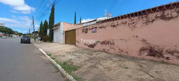 Casa com 3 Quartos à venda, 120m² no Jardim Planalto, Goiânia