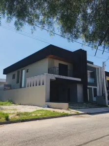 Casa de Condomínio com 3 Quartos à venda, 212m² no Jardim Jacinto, Jacareí