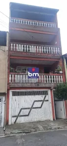 Sobrado com 4 Quartos à venda, 250m² no Parque Arariba, São Paulo