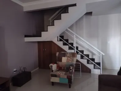 Casa com 3 Quartos à venda, 150m² no Jardim Santo Antônio, Macaé