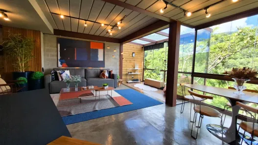 Casa de Condomínio com 3 Quartos à venda, 159m² no Itaipava, Petrópolis