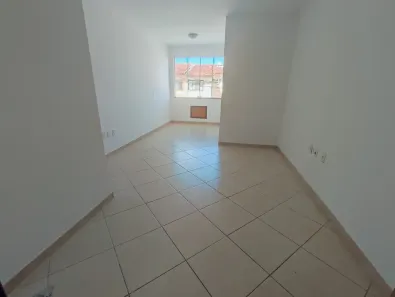 Casa com 2 Quartos para alugar, 90m² no Mirante da Lagoa, Macaé