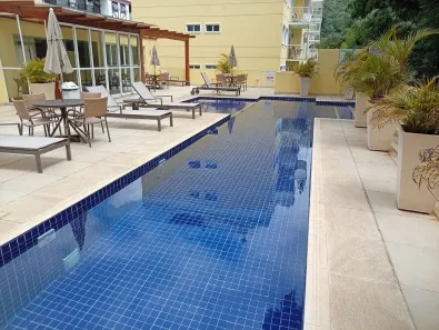 Apartamento com 2 Quartos à venda, 71m² no Itaipava, Petrópolis