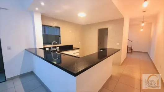 Casa com 3 Quartos à venda, 140m² no Jardim Maristela, Atibaia