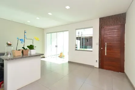 Casa com 3 Quartos à venda, 180m² no Dom Joaquim, Belo Horizonte