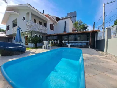 Casa com 3 Quartos à venda, 245m² no Canasvieiras, Florianópolis