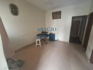 Casa com 2 Quartos à venda, 300m² no Jardim Guanabara, Americana