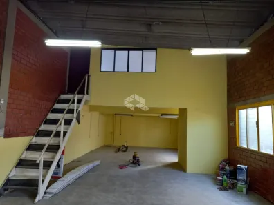 Galpão/Depósito/Armazém com 4 Quartos à venda, 330m² no Sarandi, Porto Alegre