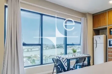 Apartamento com 1 Quarto para alugar, 45m² no Centro, Florianópolis