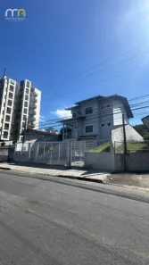 Sobrado com 2 Quartos à venda, 239m² no Atiradores, Joinville