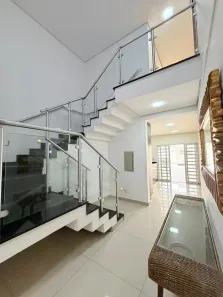 Casa de Condomínio com 4 Quartos para alugar, 330m² no Jardim das Américas, Cuiabá