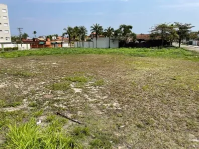 Lote/Terreno à venda, 3000m² no Bal Stella Maris, Peruíbe