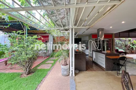Casa com 3 Quartos à venda, 300m² no Renascença, Belo Horizonte