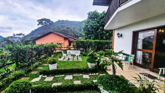 Casa de Condomínio com 6 Quartos à venda, 173m² no Granja Guarani, Teresópolis