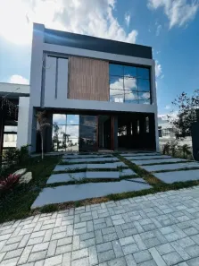 Casa de Condomínio com 4 Quartos à venda, 170m² no Malvinas, Campina Grande