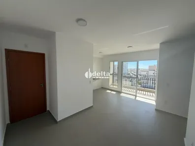 Apartamento com 3 Quartos para alugar, 82m² no Grand Ville, Uberlândia