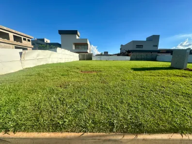 Lote/Terreno à venda, 405m² no Jardins França, Goiânia